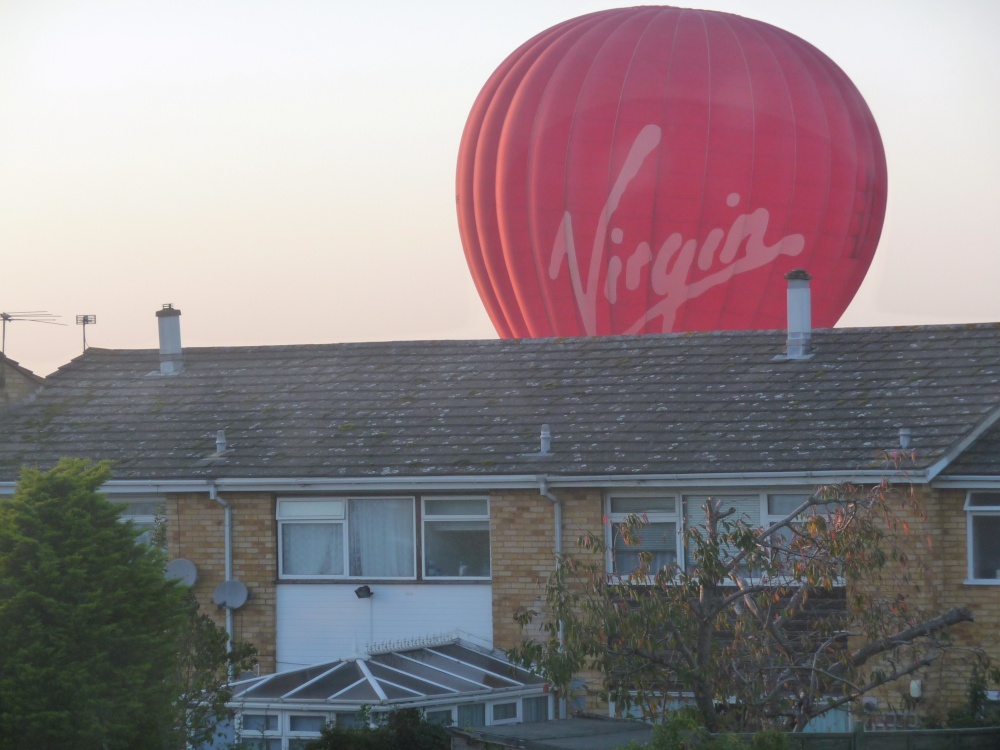 Photograph of Balloon over Chinnor
