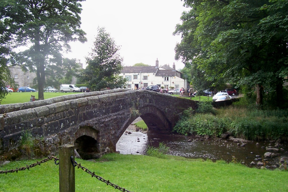 Photograph of The river at Linton