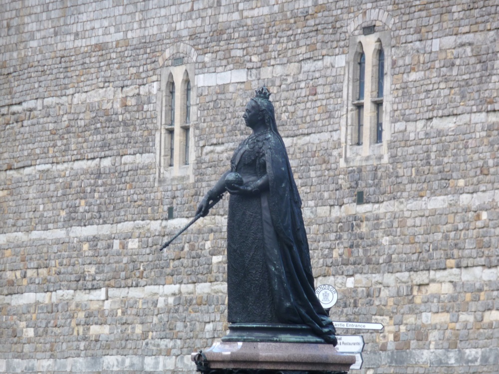 Queen Victoria Statue, Windsor Castle