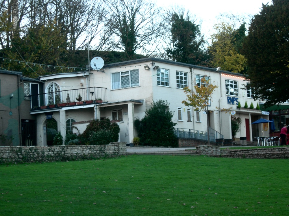 Sparrows Nest Gardens