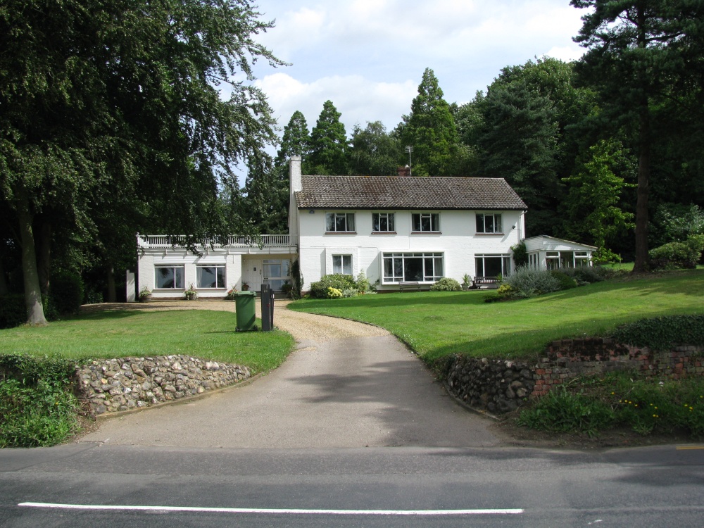 Houses opposite the River in Coltishall