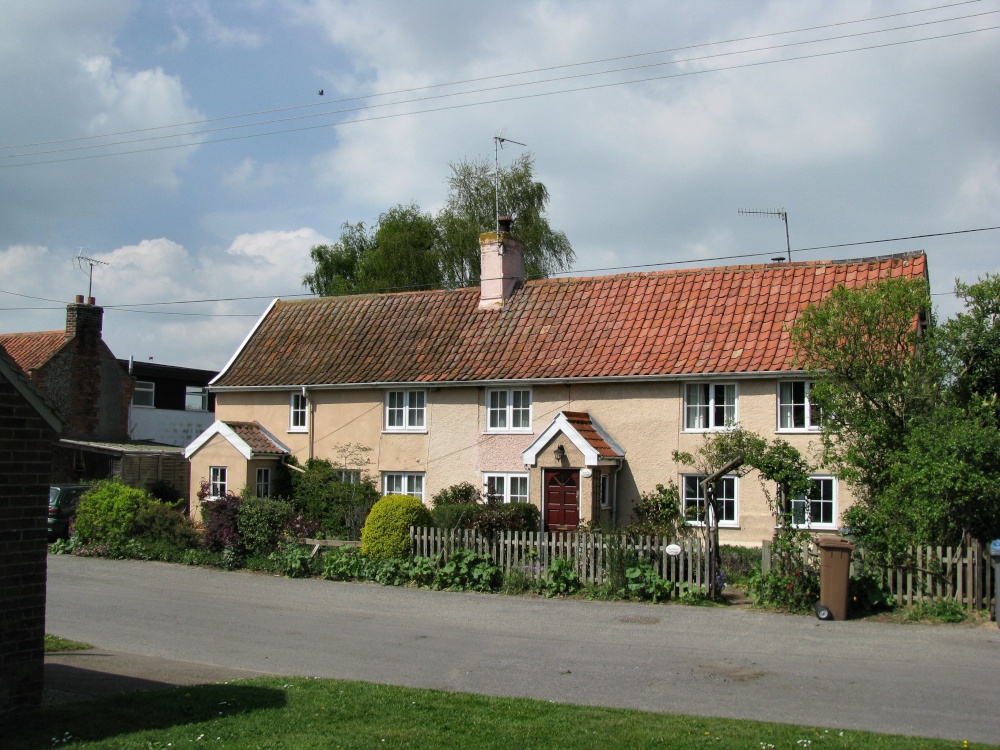 Cottages in Middleton