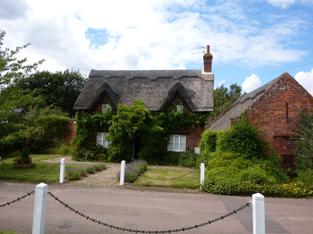 Woodbastwick thatched cottage