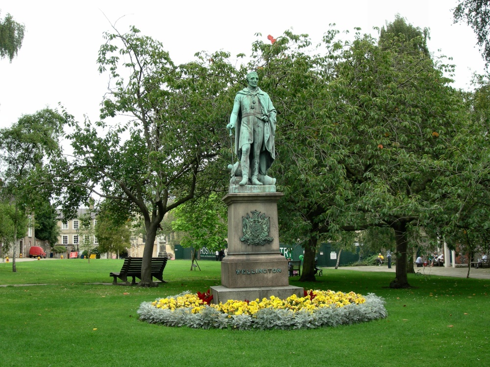 Duke of Wellington Statue near the Cathedral.