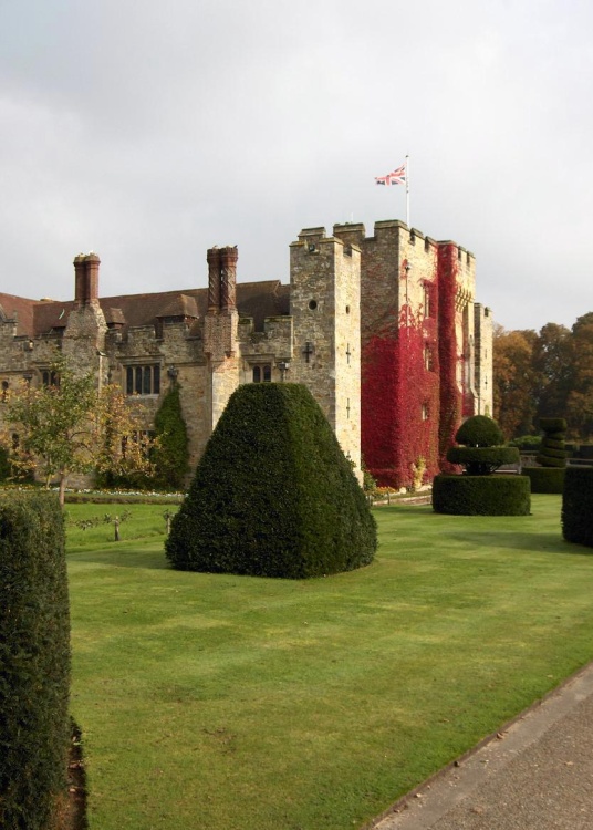 Hever Castle in October