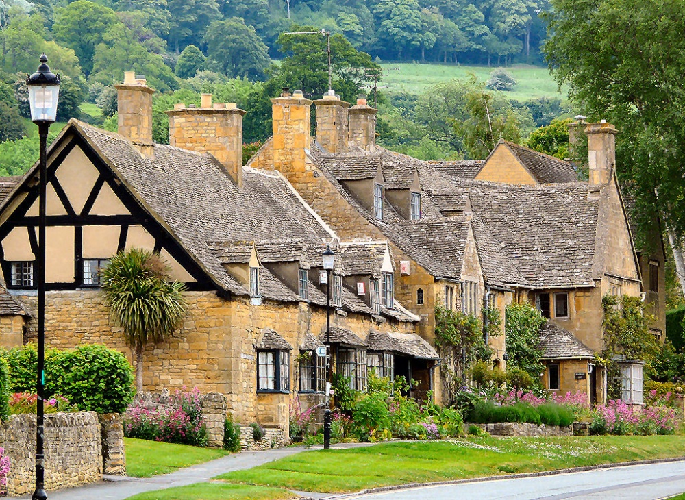 Photograph of Broadway, Worcestershire