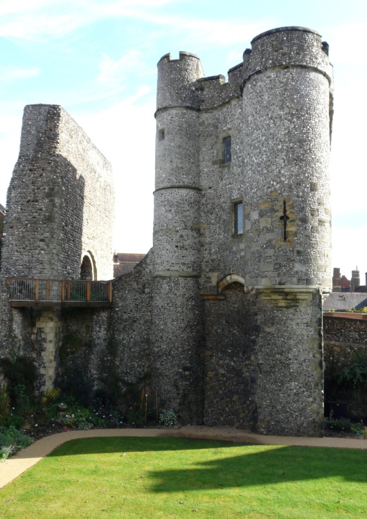 Lewes Castle