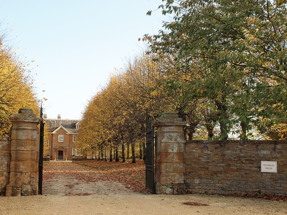 Poundon House, Poundon, Bucks