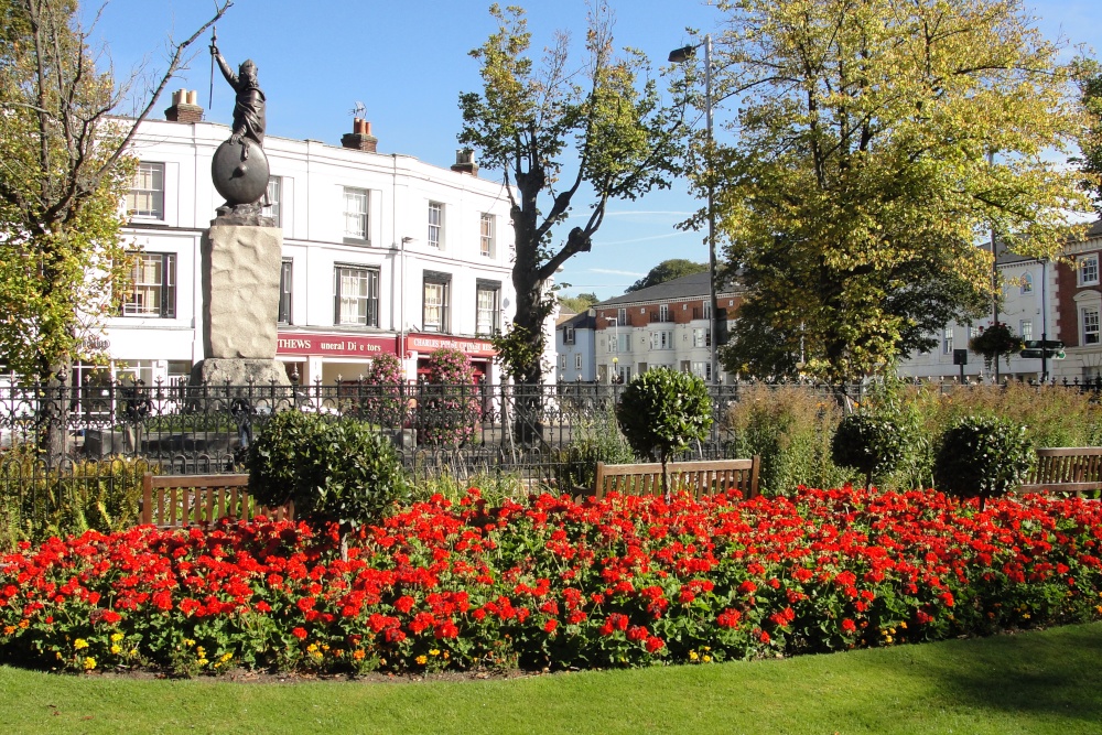 View from Abbey Gardens towards King Alfred`s statue