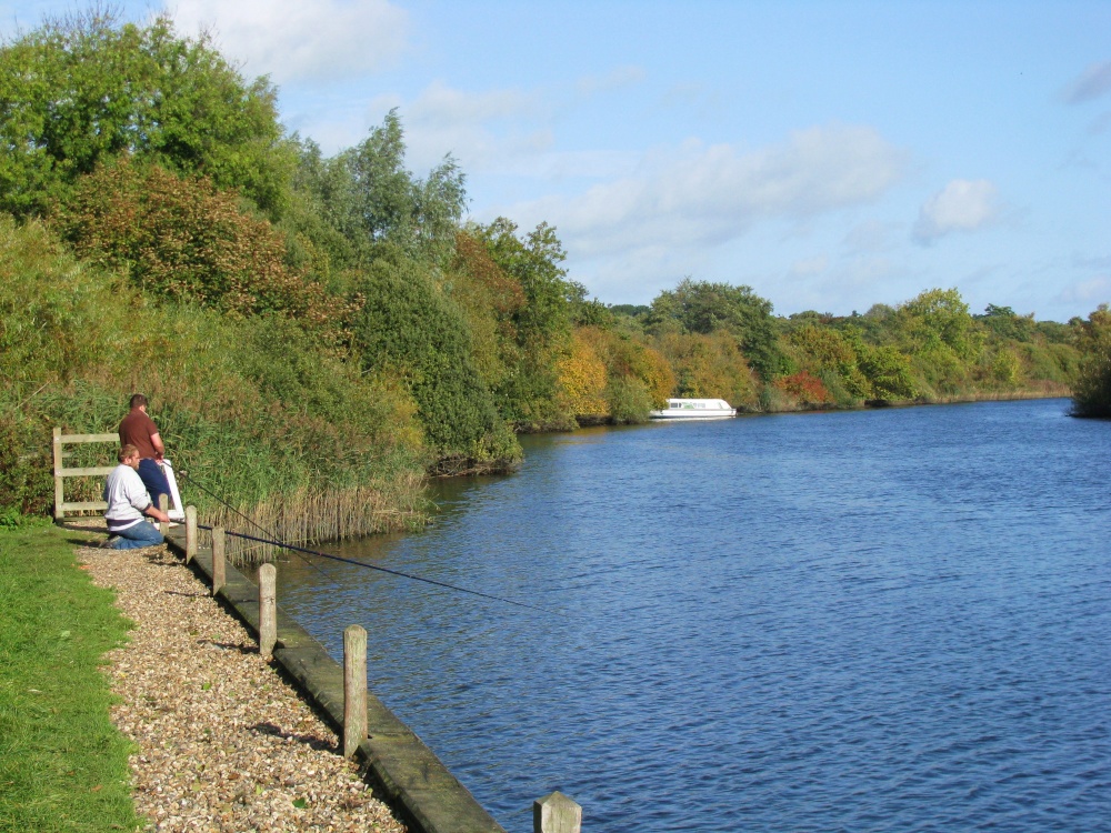 Photograph of Fishermen at Postwick on the River Yare.