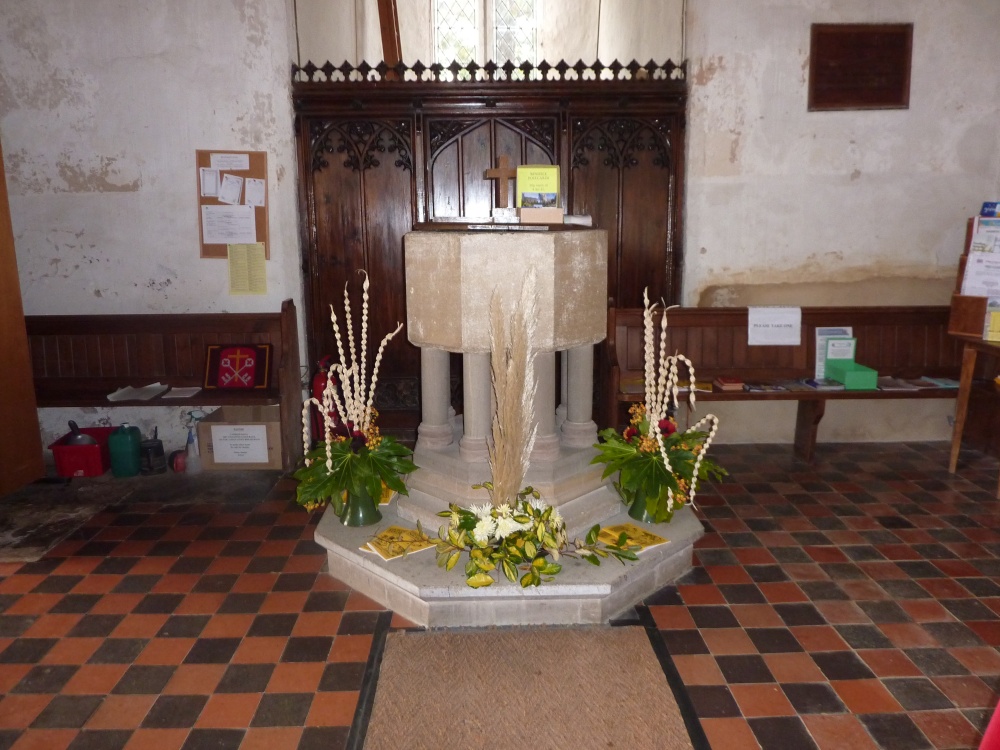 Lingwood Church Font