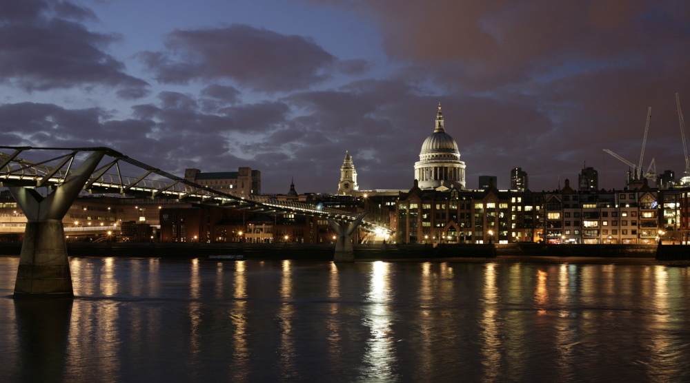 City of London, River Thames & skyline at night