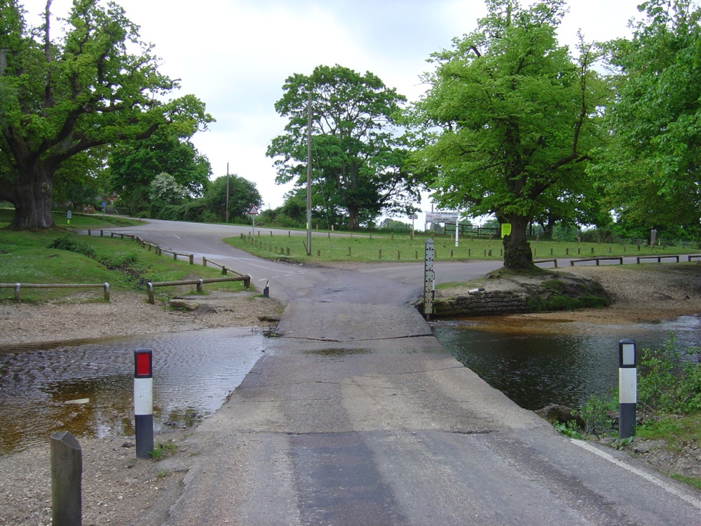 Moyles Court, Hampshire