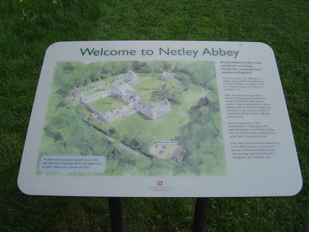 Netley Abbey, Hampshire photo by lucsa