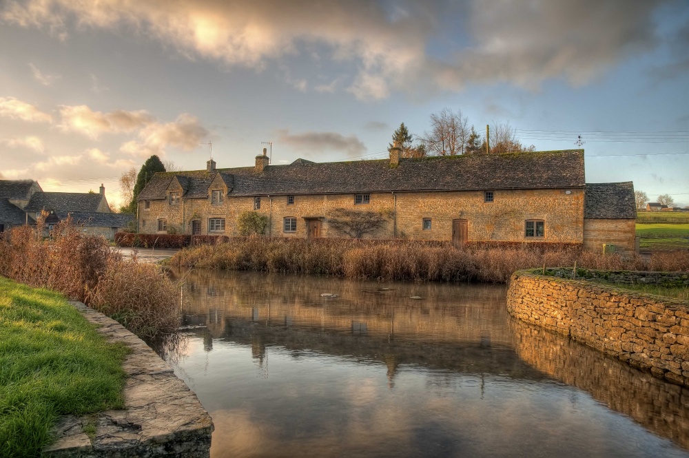 Photograph of A Vanilla Sky, Lower Slaughter, Cotswolds