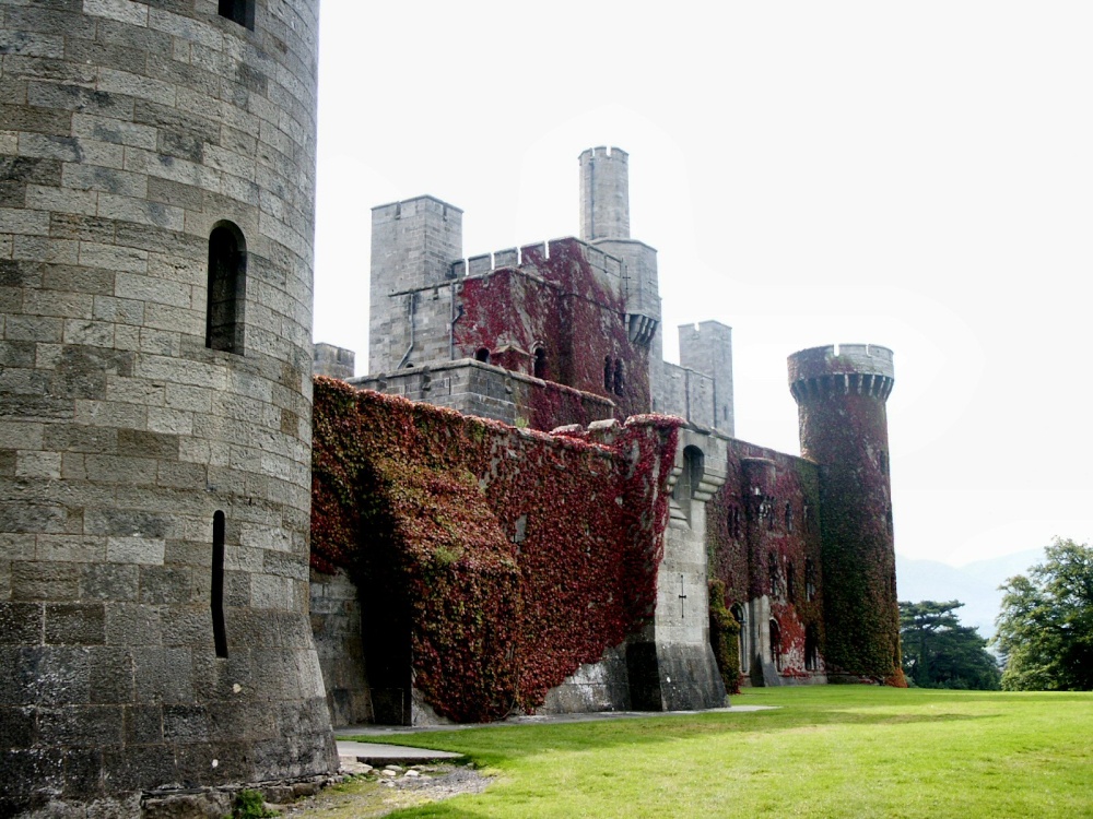 Penrhyn castle photo by Thomas Crossley