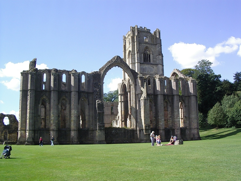 Fountains abbey