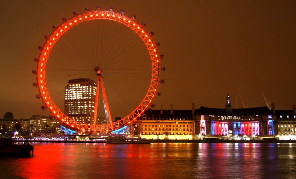 London Eye at night
