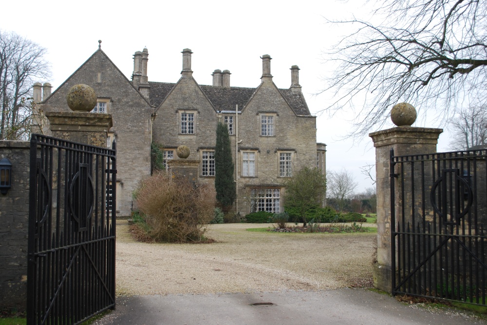 Photograph of Kemble House
