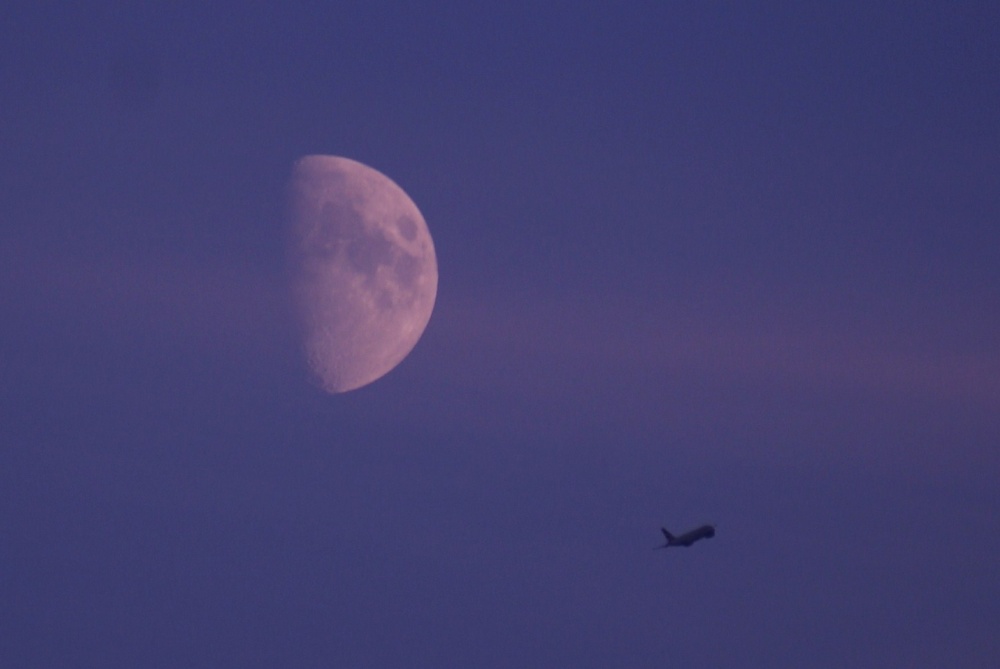 Take-off photo by Sean Grogan