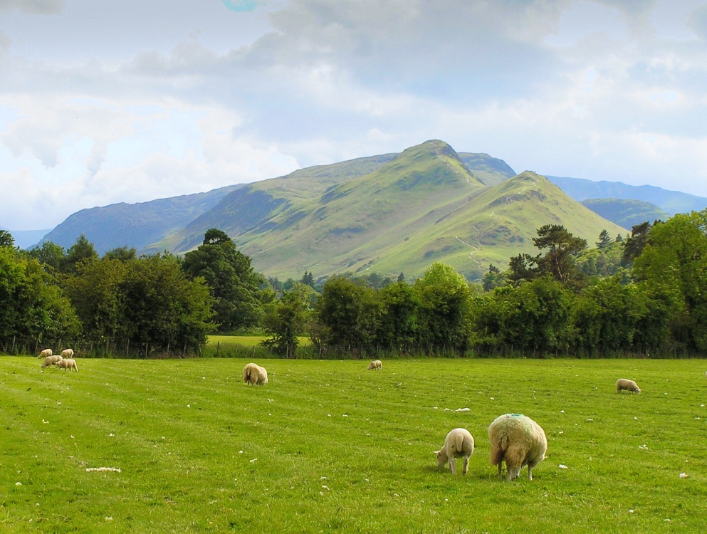 Keswick towards cat bells