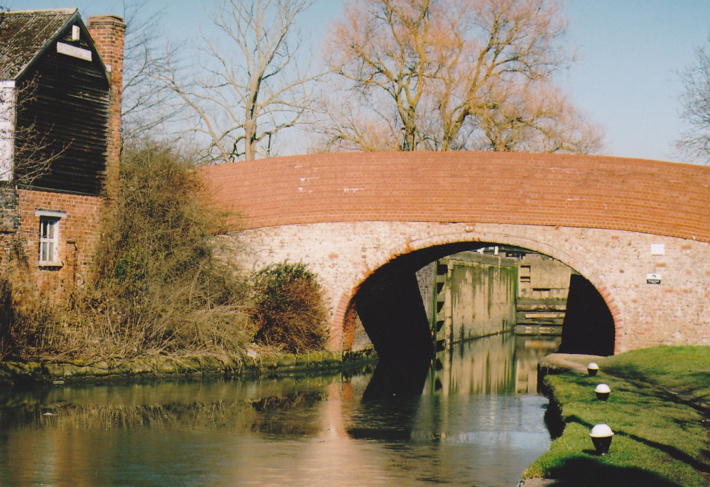 Bridge 1 at Whilton Locks