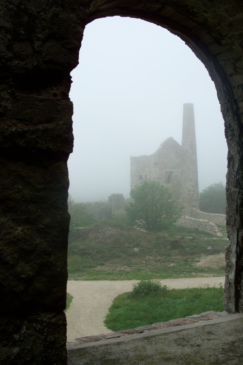 It's all covered in mist and fog I do reckon