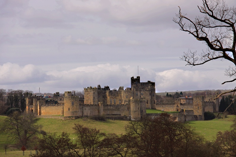 Alnwick Castle photo by Rich Beghin