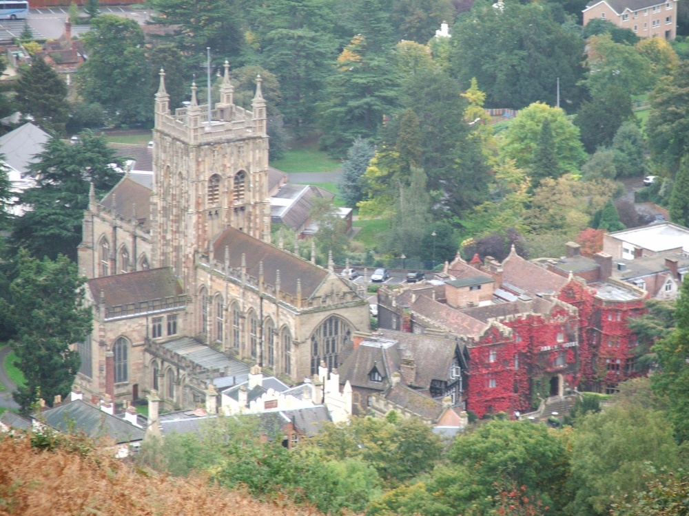 Come ye thankful people come.