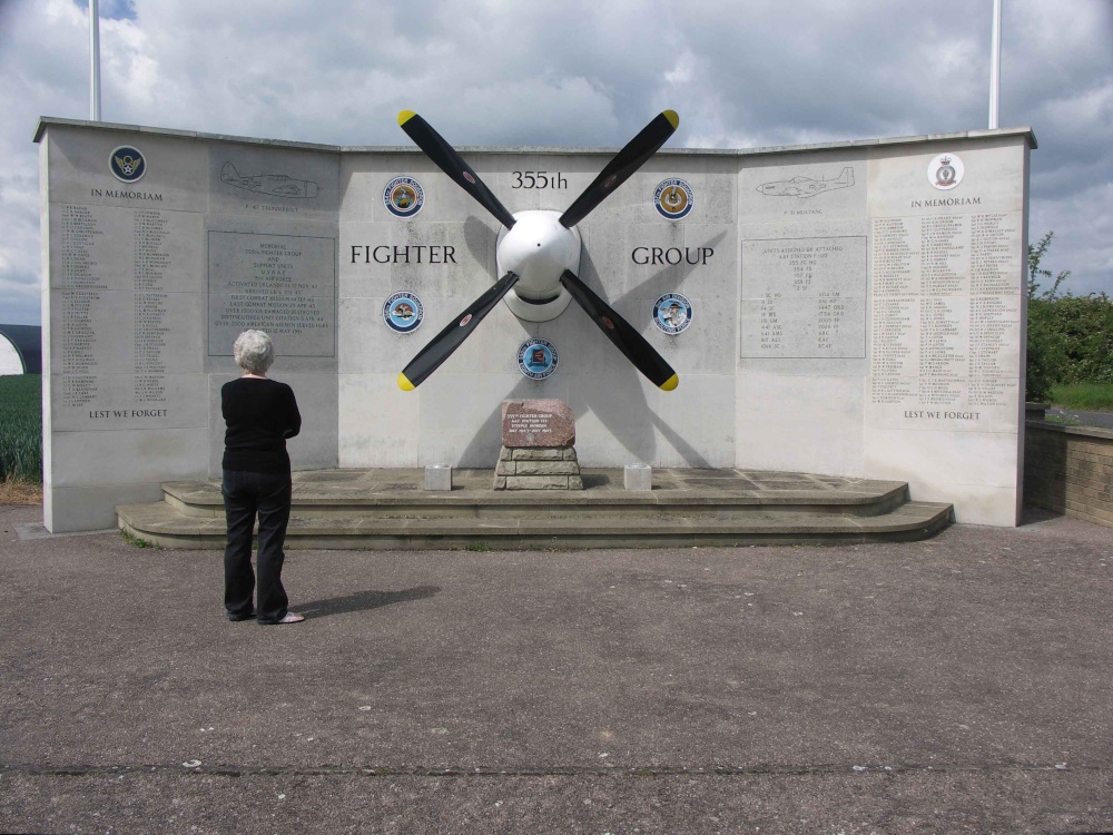Steeple Morden RAF/USAAF WW2 Memorial