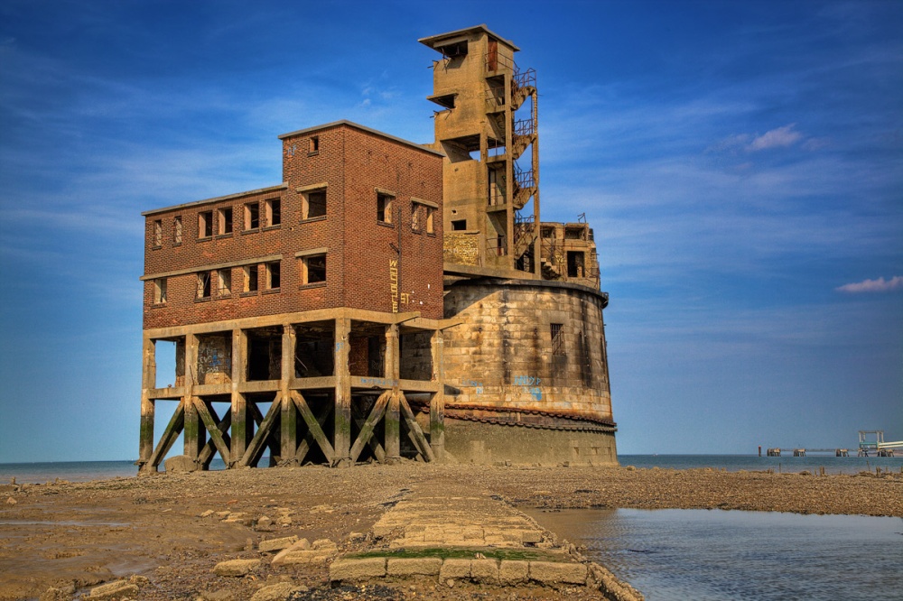 Photograph of Grain Tower (1)