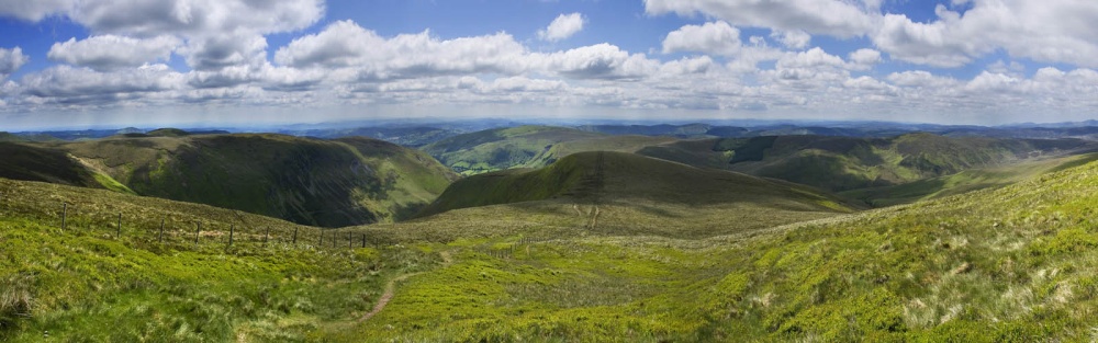 Along the Berwyns Ridge