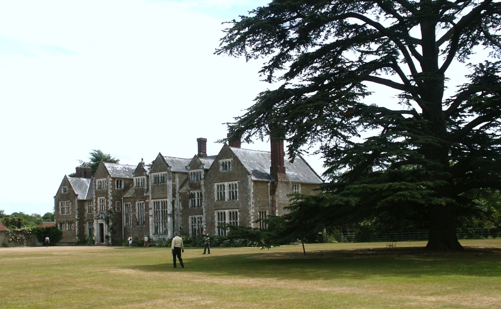 Loseley House photo by Donald Green