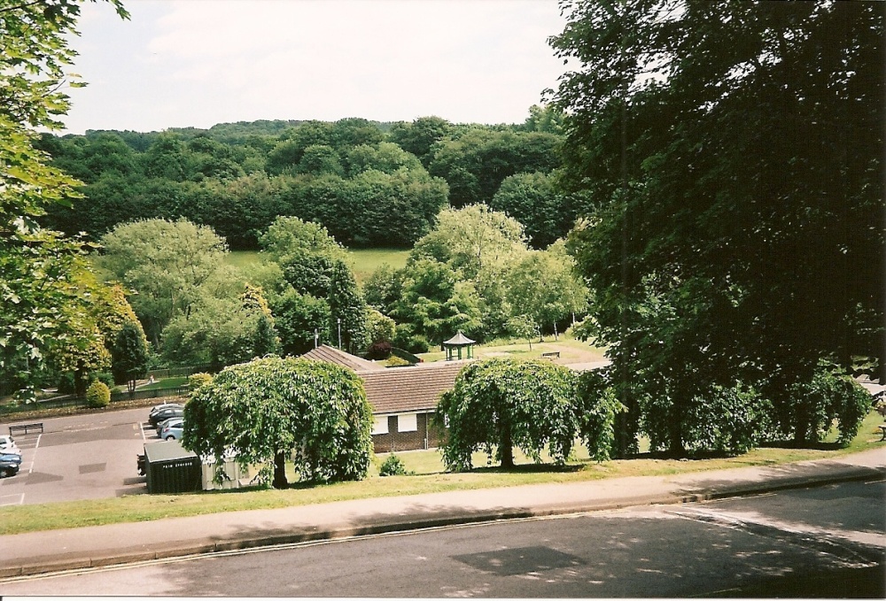 Photograph of Looking over the Derwent Valley