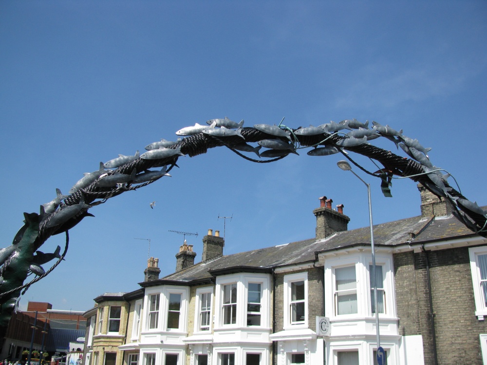 Fish Arch to the Park