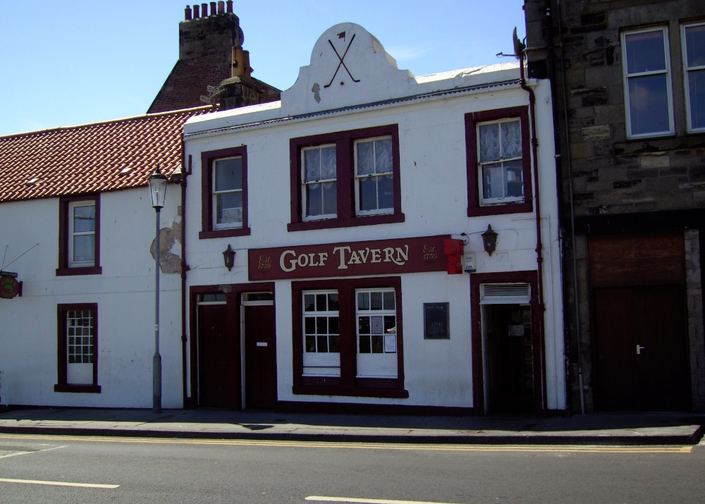 Golf Tavern