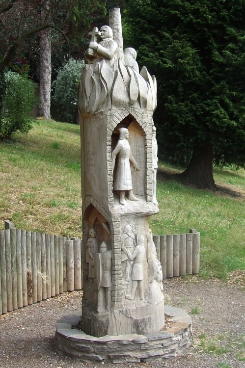 Linda Vista Gardens Abergavenny