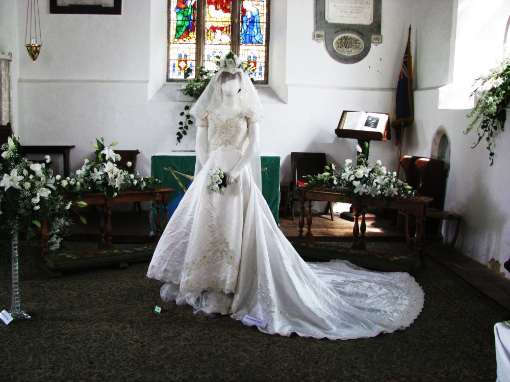 Holy Trinity Church Flower Festival, Wedding Theme