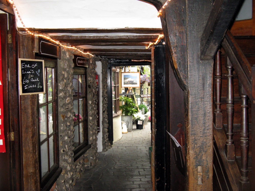 Photograph of Cobbled Walk in Steyning, West Sussex