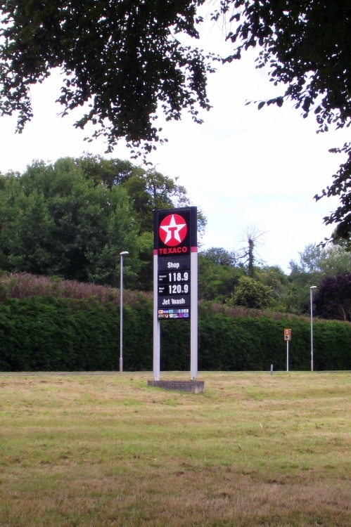 Garage Petrol Price Sign