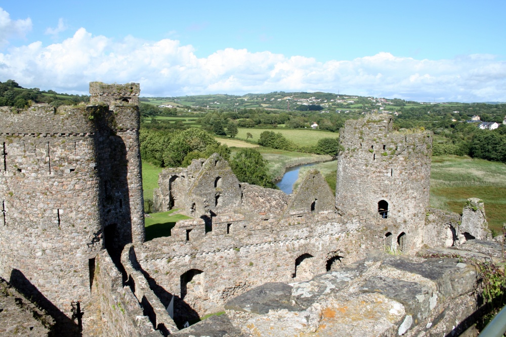 Kidwelly Castle photo by Chris Williams