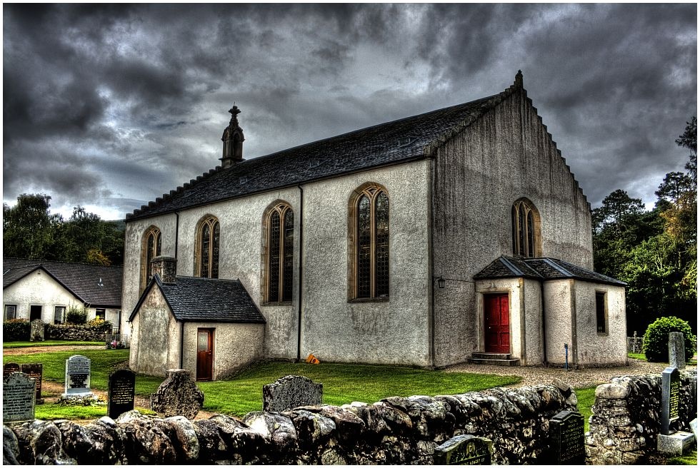 Photograph of Urquhart and Glenmoriston Parish church