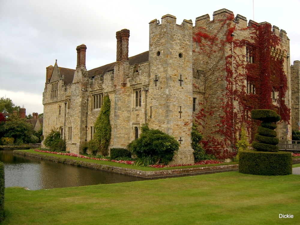 Photograph of Hever Castle