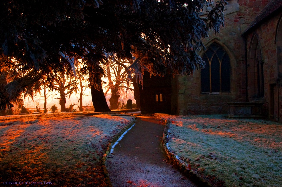 Kingsbury Churchyard