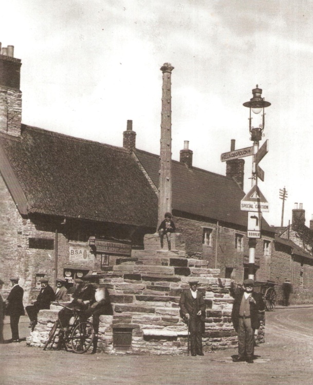 IRTHLINGBOROUGH CROSS