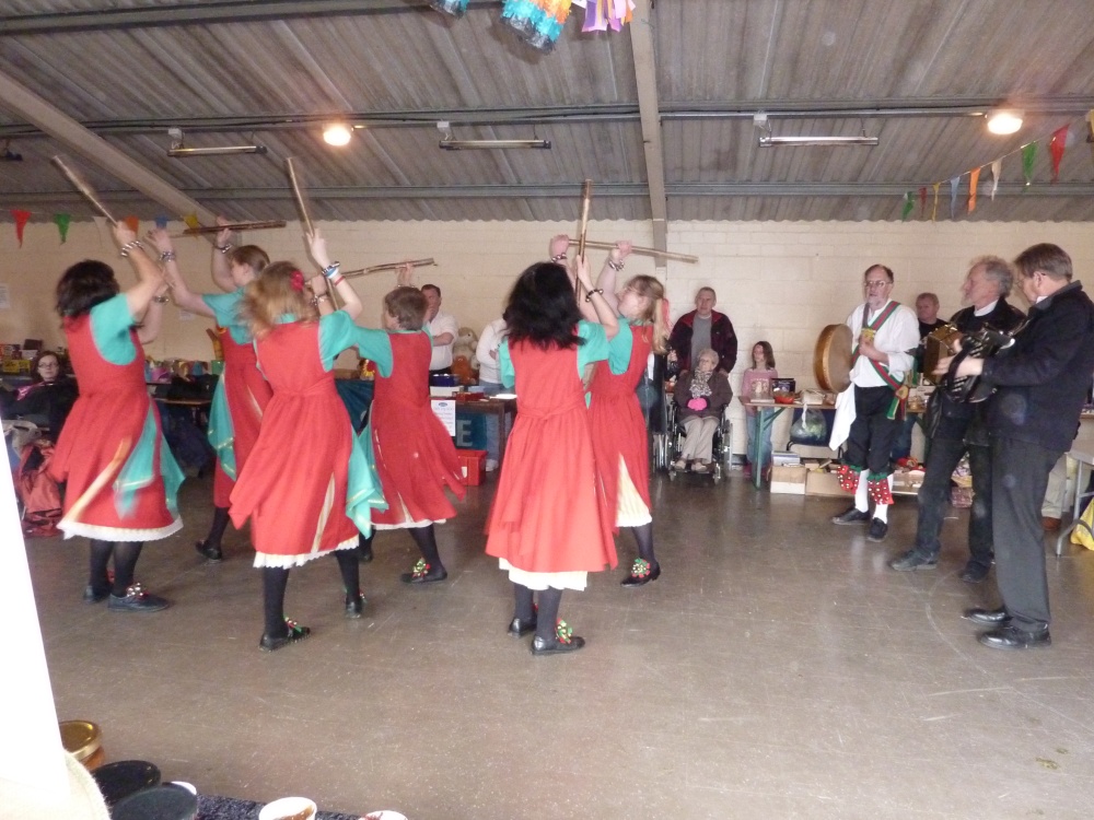 At Fishtoft,  Kesteven Morris Dancers