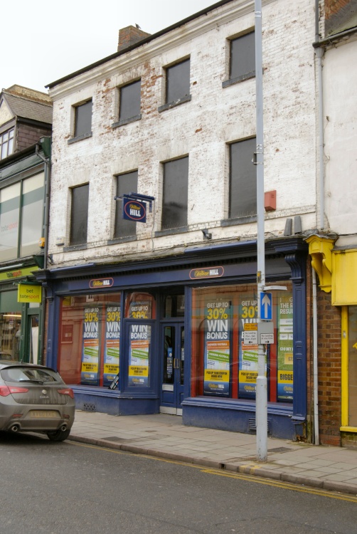 Baxtergate shops