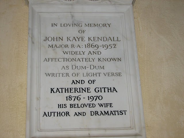 Memorial to Mr & Mrs John Kaye Kendall