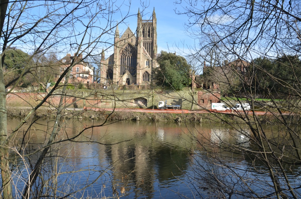 Worcester Cathedral from the opposite bank of the River Severn