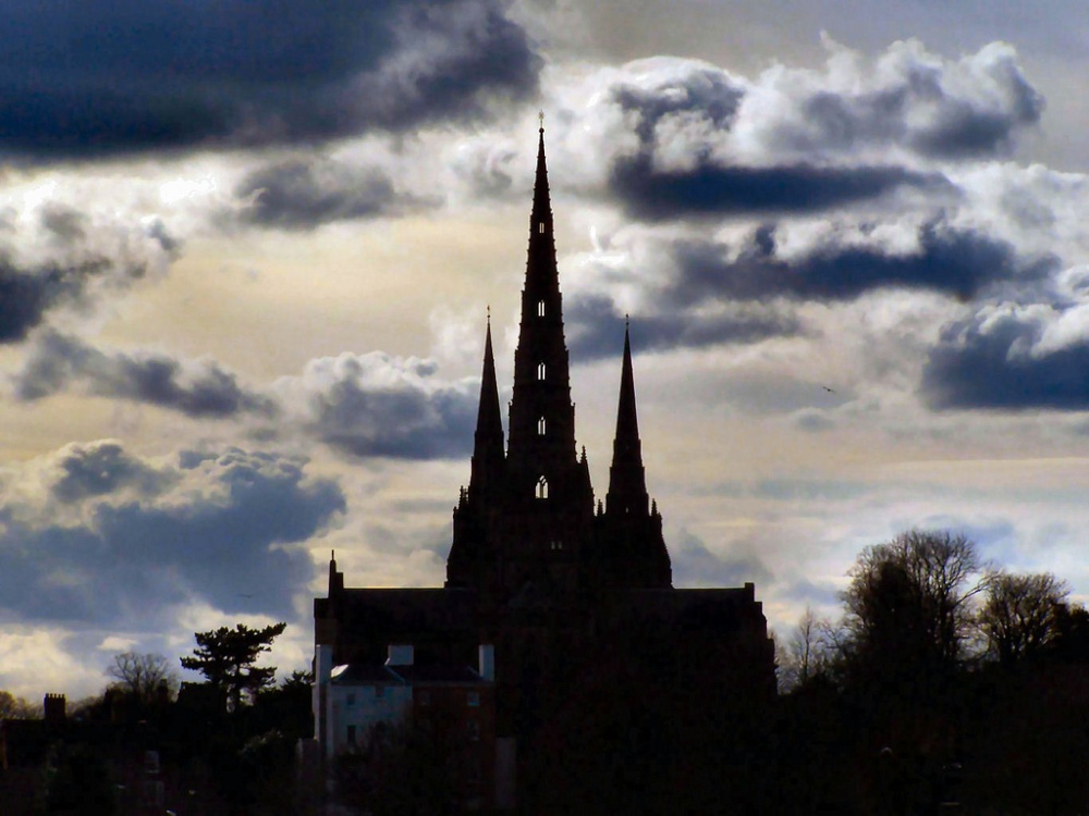 Lichfield Cathedral photo by Kevin Tebbutt